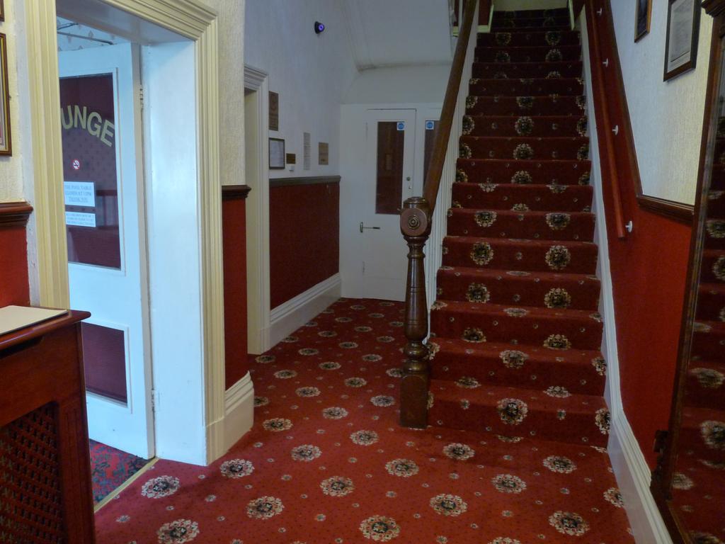 Hilbre Hotel